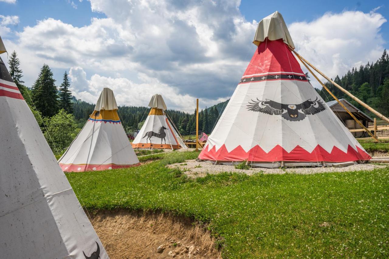 Stratená Ranc Pod Ostrou Skalouゲストハウス エクステリア 写真